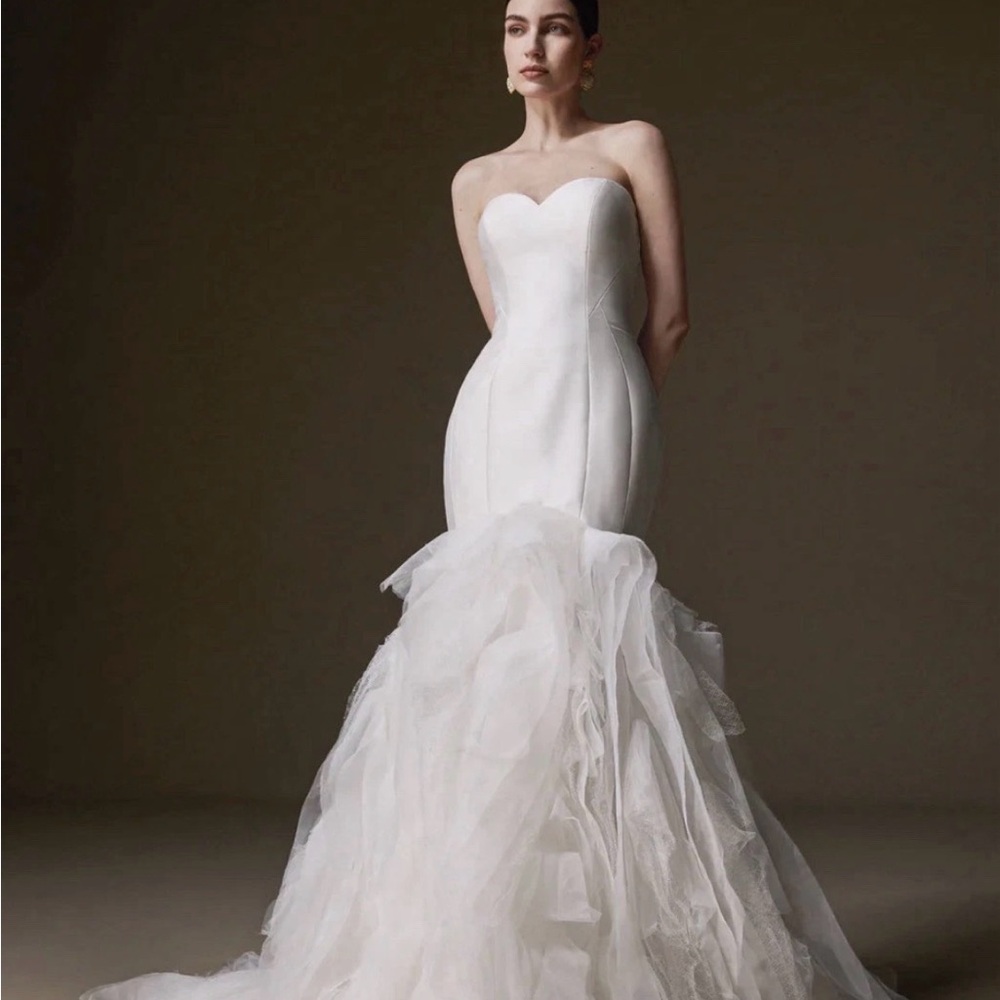 La Premiere Cathy Bridal Gown size 12